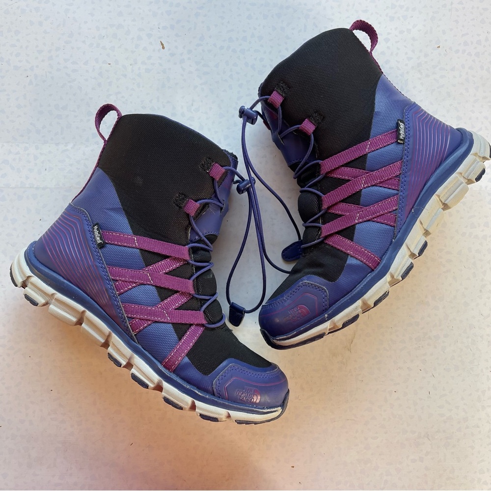 The North Face Junior Winter Sneaker Boots Size 4.5